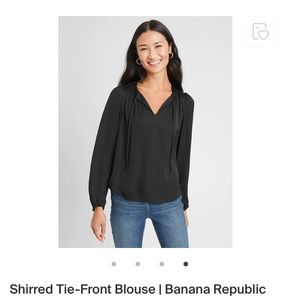 NWOT Banana Republic Shirred Tie Front Blouse Black Size Small Excellent